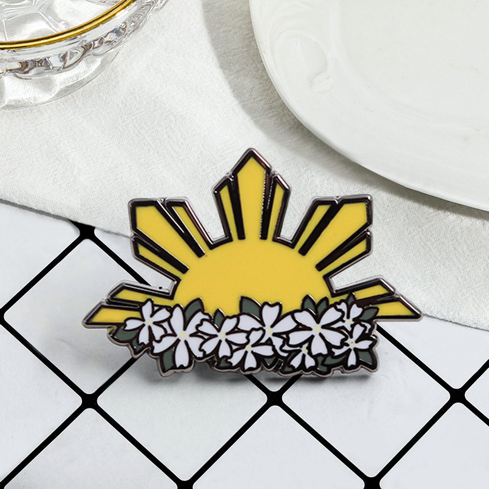 1 pc Philippines Sun Enamel Pi - Travel Accessories Philippines ulasan dan harga