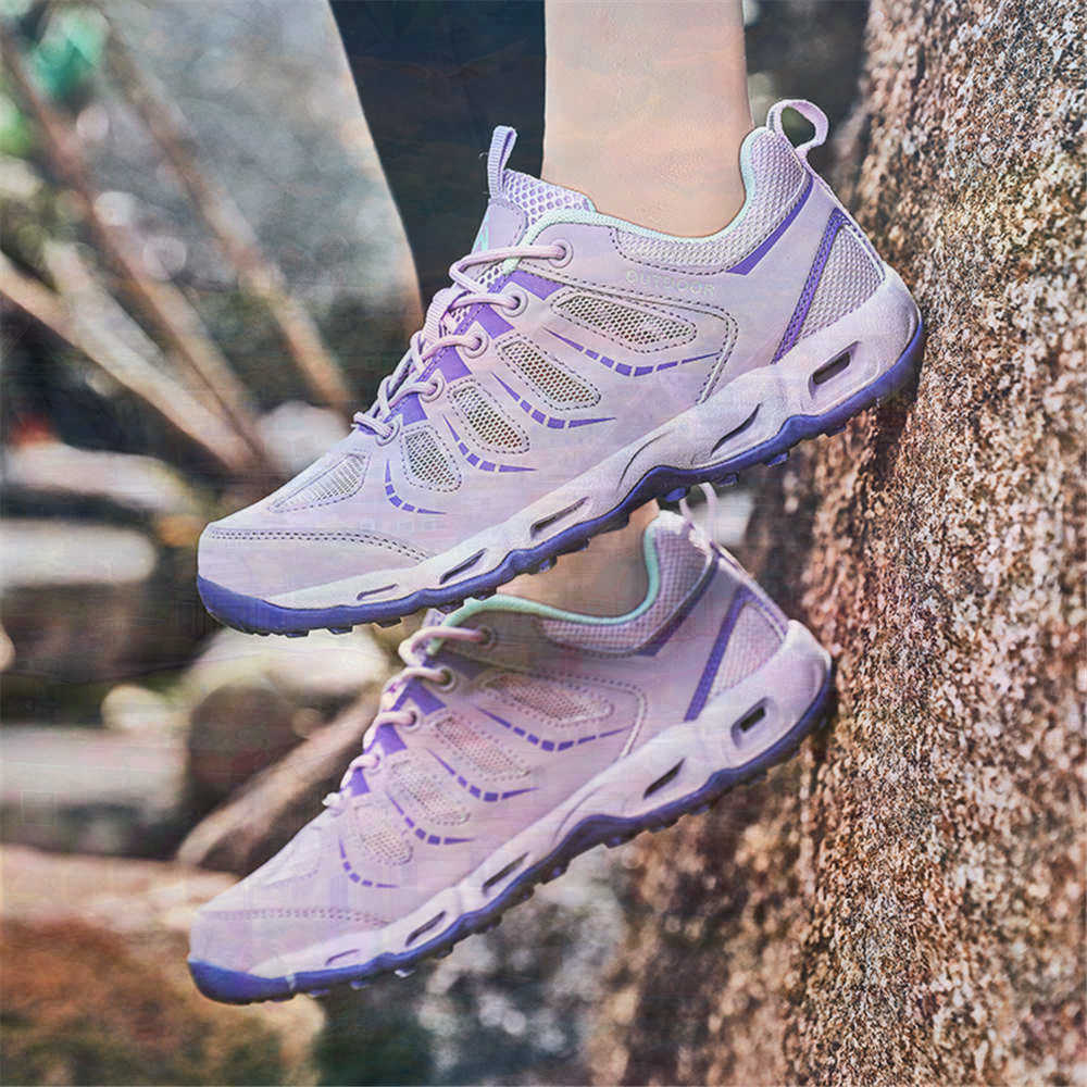 Sumer Round Tip Silver Sneaker - Travel Accessories Shops ulasan dan harga