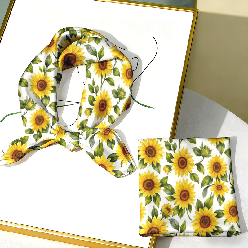 Fashionable Square Scarf - Ver - Travel Accessories Shops ulasan dan harga